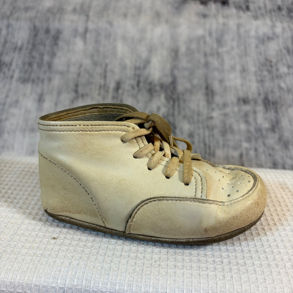 Vintage Leather Baby Walking Shoe Cream High Top Lace Up Antique Decor Single